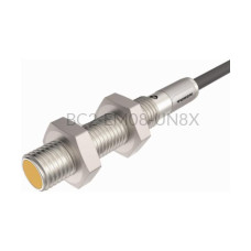 Czujnik pojemnościowy M8 2mm BC2-EM08-UN8X 100021822 Turck