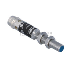 Czujnik indukcyjny M5 PNP 0,8 mm IL008BE42VB8 Wenglor