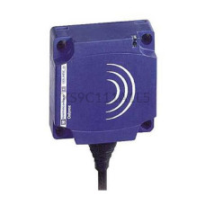 Czujnik indukcyjny Telemecanique Sensors 15 mm 24 VDC prostopadłościan trójprzewodowe XS9C111A1L5