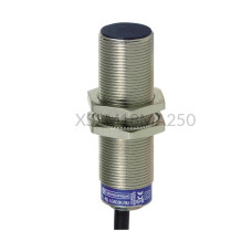 Czujnik indukcyjny Telemecanique Sensors 8 mm 24...240 V AC/DC M18 dwuprzewodowy XS2M18MA250