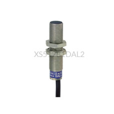 Czujnik indukcyjny Telemecanique Sensors 2 mm 12...48 VDC M12 dwuprzewodowy XS512B1DAL2