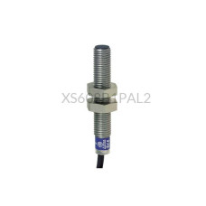 Czujnik indukcyjny Telemecanique Sensors 2,5 mm 12...48 VDC M8 PNP XS608B1PAL2