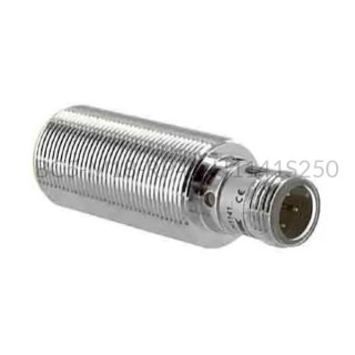 Czujnik pojemnościowy M18 5mm BC5-M18-RP4X-H1141/S250 2504023 Turck